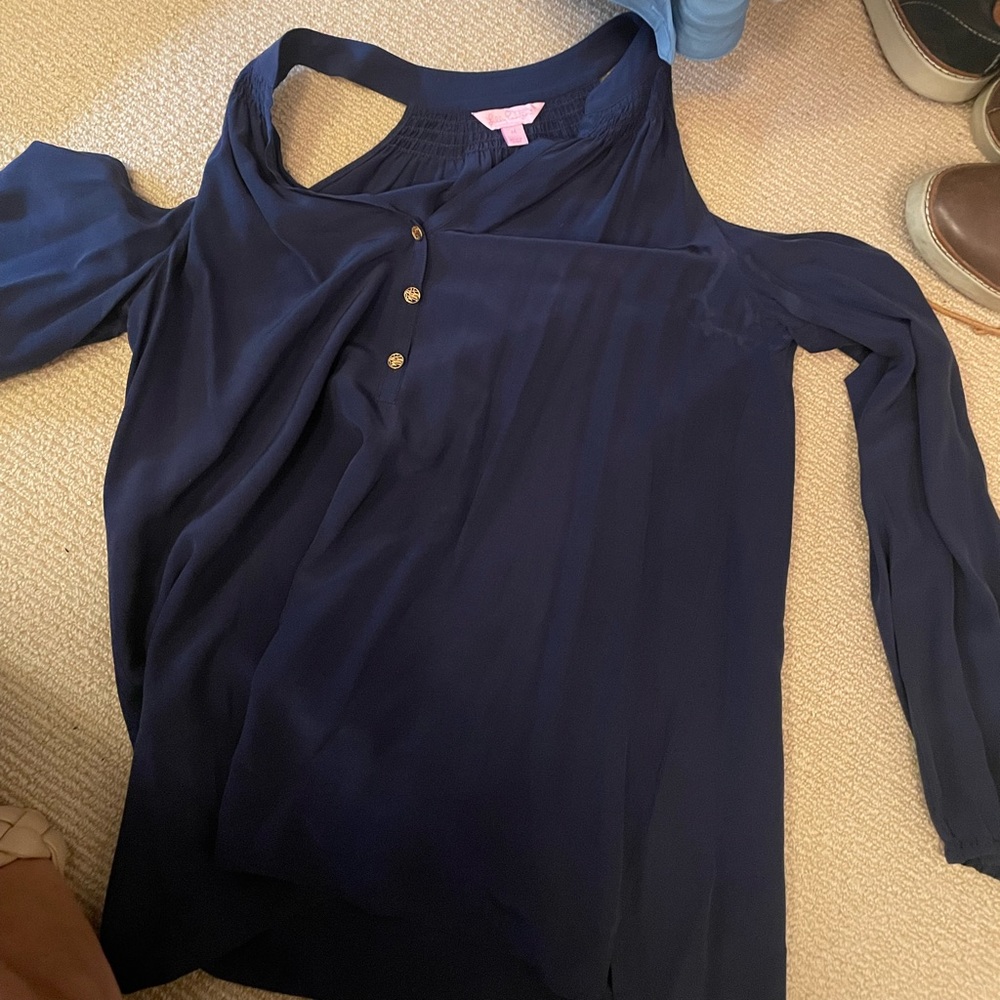 Lily Pulitzer shoulder cutout top